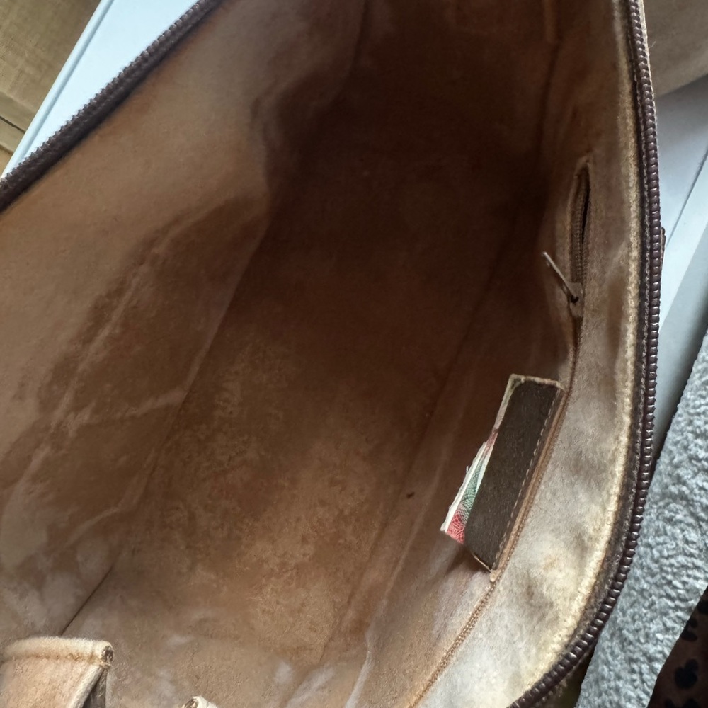 Authentic GUCCI Sherry Line GG Monogram Bag Beige and Brown Monogram Bag - Picture 11 of 15